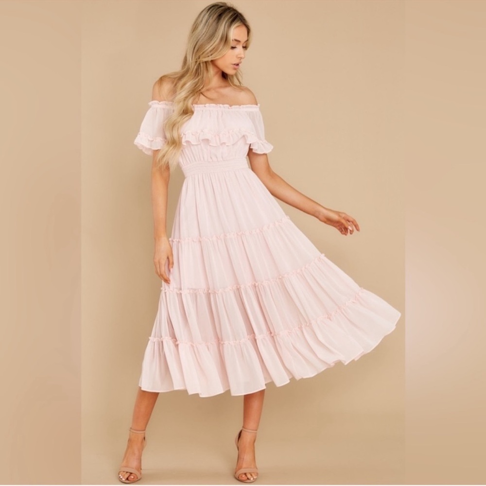Off-Shoulder Pink Tiered Midi Dress